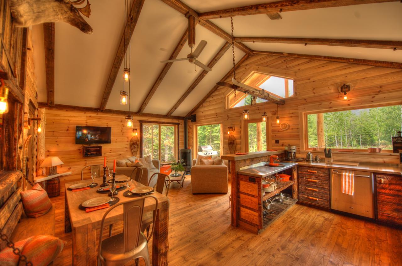 Le St Bernard - Les Chalets Spa Canada La Malbaie Zewnętrze zdjęcie
