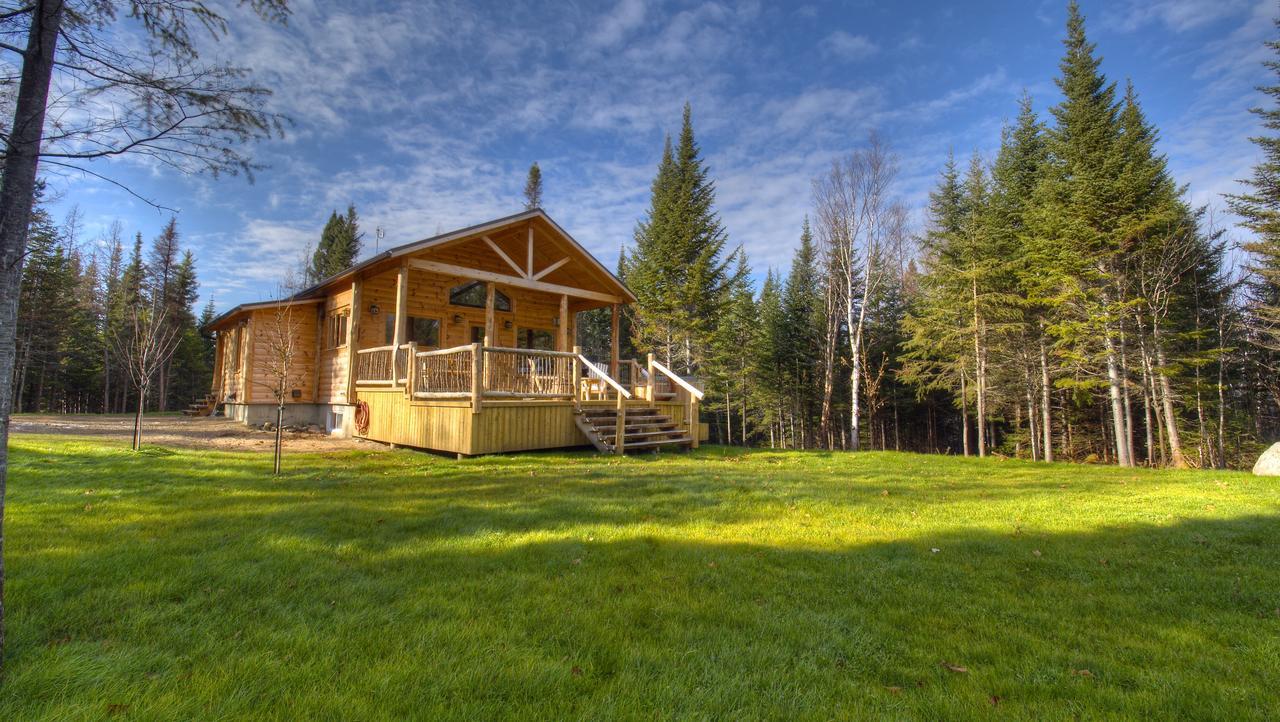 Le St Bernard - Les Chalets Spa Canada La Malbaie Zewnętrze zdjęcie